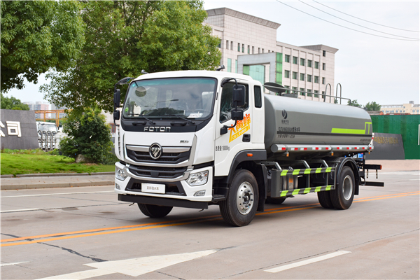 福田大黄蜂15方洒水车